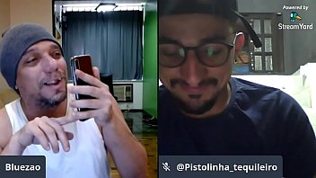 Preview 1 of Pakistani Aschoolgril - PORNSTAR PISTOLINHA ATOR RESPONDENDO PERGUNTAS PICANTES E INDECENTES DO PUBLICO