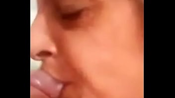 Preview 2 of Www Muslim Sex Hd Video - Gozada na boca da safada