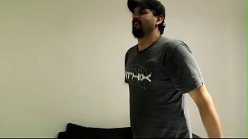 Preview 2 of Myanmar Sevxcom - TERR&Iacute_VEL PUTA LA MUCAMA,  E N&Atilde_O FALAR A SENHORA PARTE 1