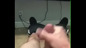 Preview 2 of Rubiing - My first cumshot video