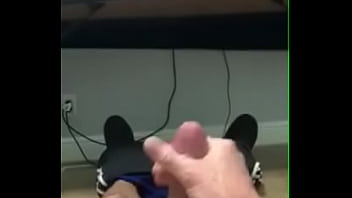 Preview 3 of Rubiing - My first cumshot video