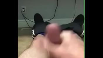 Preview 1 of Rubiing - My first cumshot video