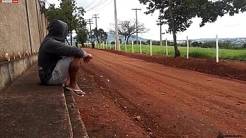 Preview 1 of Sex With Vacuum Cleaner - COMI UMA DESCONHECIDA NO MEIO DA RUA ,  CELULAR EM TROCA DE SEXO (assista ao video completo no xvideos red )