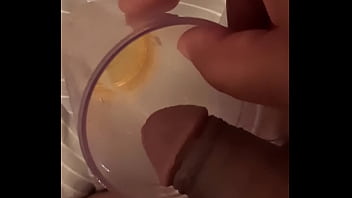 Preview 2 of Korban Lelaki - Gold in a cup