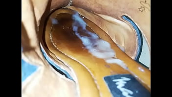 Preview 2 of Xxx Banjo Big Booty Ass - Tomaso fickt die Pantoletten seiner Frau.