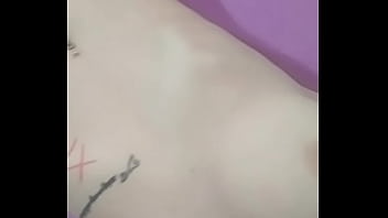Preview 2 of Bokeb Blonde Mom - V&iacute_deo de verificaci&oacute_n