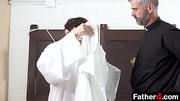 Preview 2 of Alnii Zurag - It&rsquo_s common knowledge amongst the Priesthood and his classmates that the boy has a dirty mind and is willing to explore every corner of sexual depravity with a smile on his face