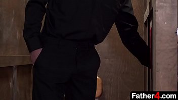 Preview 2 of Xxx Bf Bulu - This youngster is undoubtedly a handsome boy,  and many temptations lie in wait for boys with such good looks