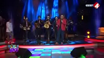 Preview 4 of Yu Thandar Tin And Moe Yan Zun - Trio Muy Diferente