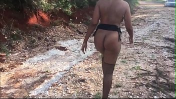 Preview 4 of Sunny Lion Xxx Video S - round &amp_ brown ebony MILF naked in public