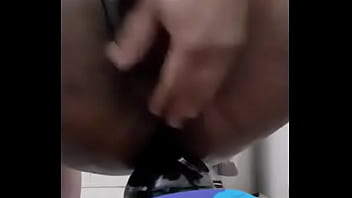 Preview 4 of Indan Ictres Kajol Xxx - Big ass gay getting fucked by a bottle