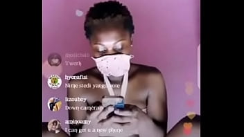 Preview 2 of Double Porn German Sex Video - Nigerian girl twerk on Instagram live 2