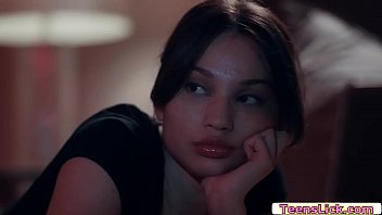 Preview 1 of Bornohub - Hot teen tastes twin girlfriend