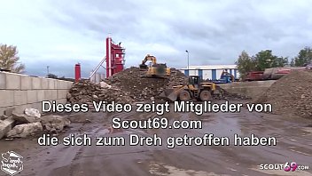 Preview 1 of Small Thrapy - Baustellen Arbeiter fickt rothaariges Teen bei der Arbeit ohne Kondom - German Redhead