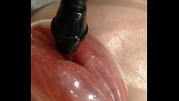 Preview 2 of Janearxxx Vi - Pussy pump and fist,  plus huge giant  dildo,  pornstar Daphne coxx