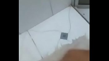 Preview 3 of Hd Bengali Xx Video - Henrique ,  novinho de 20 anos,  tocando uma bronha - roteiro ,  alagoas - Brasil