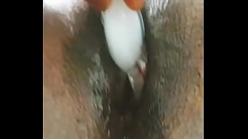 Preview 4 of Chica De Seye Yucatan - Indian girlfriend has an icecube on her clit and moans