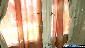 Preview 1 of Wight Sex Xxx - Petite teen use a nasty cure on her dirty old grandpa