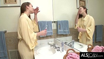 Preview 1 of Funny Xxx Vidip - Gorgeous Brunette Gets Herself Off in the Bathroom