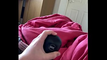 Preview 4 of Muscle Talk - Wanking with my flashlight had a big cumshot at the end