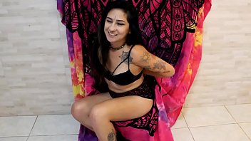 Preview 1 of Local Xxx Com Poshto - Bate uma pra mim - Sumaya Ganesha