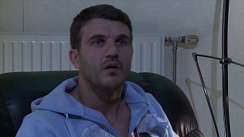 Preview 1 of Dragn Hentai - Un mec voit sa femme dans un film porno,  ce faire enculer.