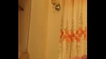 Preview 3 of Nighty Beeg - Me invita a Su casa  y Me Termina Metiendo el Pene