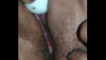 Preview 3 of Dogy Sta - Cacau gozando squirt  com o brinquedo s&oacute_ a nha
