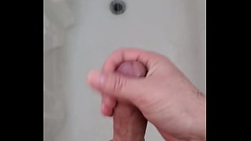 Preview 1 of Prima Village - Dans la douche part 2