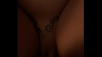 Preview 2 of Vidio Cewek Ngento - Bobbi&rsquo_s enjoying herself