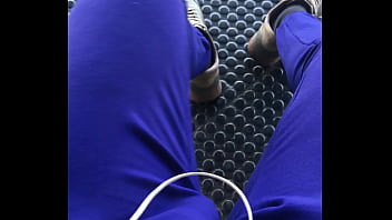 Preview 2 of Play Tit Com - Andando sem cueca pelas ruas (Full Video &gt_ Xvideos Red)