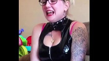 Preview 4 of Defloration De Alina Redofed - Fat girl is fantastic spitter