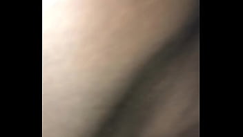 Preview 2 of Susy Gala Ass Fingering - Esposa de um amigo,  ele liberou ela pra n&oacute_s 3 amigos