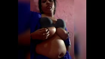 Preview 4 of Inden Xxxwww - Desi lonely bhabhi video call with bf