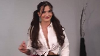 Preview 1 of Old Black Women Sucking Dick - 21 corridas en el co&ntilde_o de la hermosa colombiana QI&Eacute_ mientras Ana Spears va tragando lo que sobra