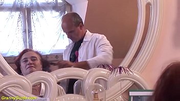 Preview 1 of Real Mere Fille Gouine Incest - my step mom b. fucked by her hairdresser