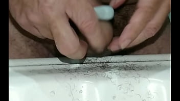 Preview 4 of Teens Having Sex For First Time - Me hago peluquer&iacute_a en la pija