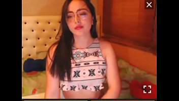 Preview 1 of Benaturally Chaturbate - Morrita colombiana en video chat