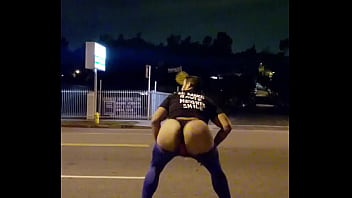 Preview 2 of Girl Kissing 3 - Fat butt latino public street twerk