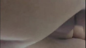 Preview 4 of Hinder Xxx Anute - Cuzinho virgem treinando pra levar rola