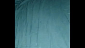 Preview 2 of Jordi Big Biyutifull Tis Tis - Jogando leite na cama