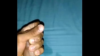 Preview 1 of Jordi Big Biyutifull Tis Tis - Jogando leite na cama