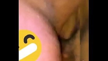 Preview 4 of Findwild Lesbian Sex - Chupando uma rola cheirosa