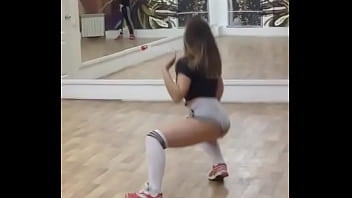 Preview 2 of X Video Big Figar - Sexy Curvy Russian Teen