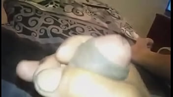 Preview 1 of Hot Foot Of Mom - Se&ntilde_or cincuent&oacute_n  caliente