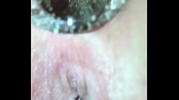 Preview 2 of Xxw Vdeo - Glow in the dark Butt plug