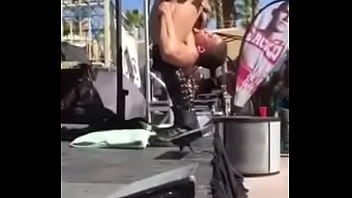 Preview 2 of We Xx V - Gostoso Fazendo Show