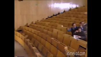 Preview 2 of Tata Gulusian - La professoressa di lingue