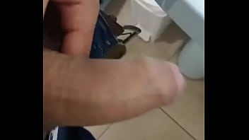 Preview 1 of Sega It - Mostr&aacute_ndolo para mi prima