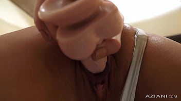 Preview 4 of Bokep Sampe Nangis - Beautiful Asian dildos her pussy